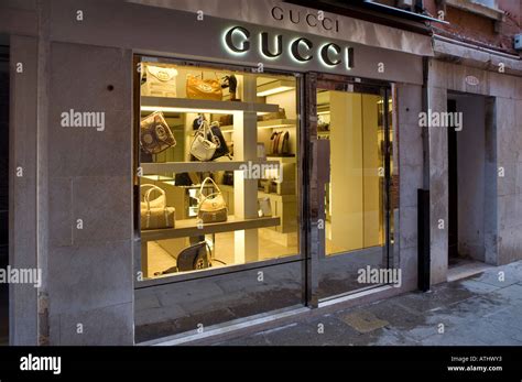 gucci lagerverkauf italien|outlet Gucci in vendita.